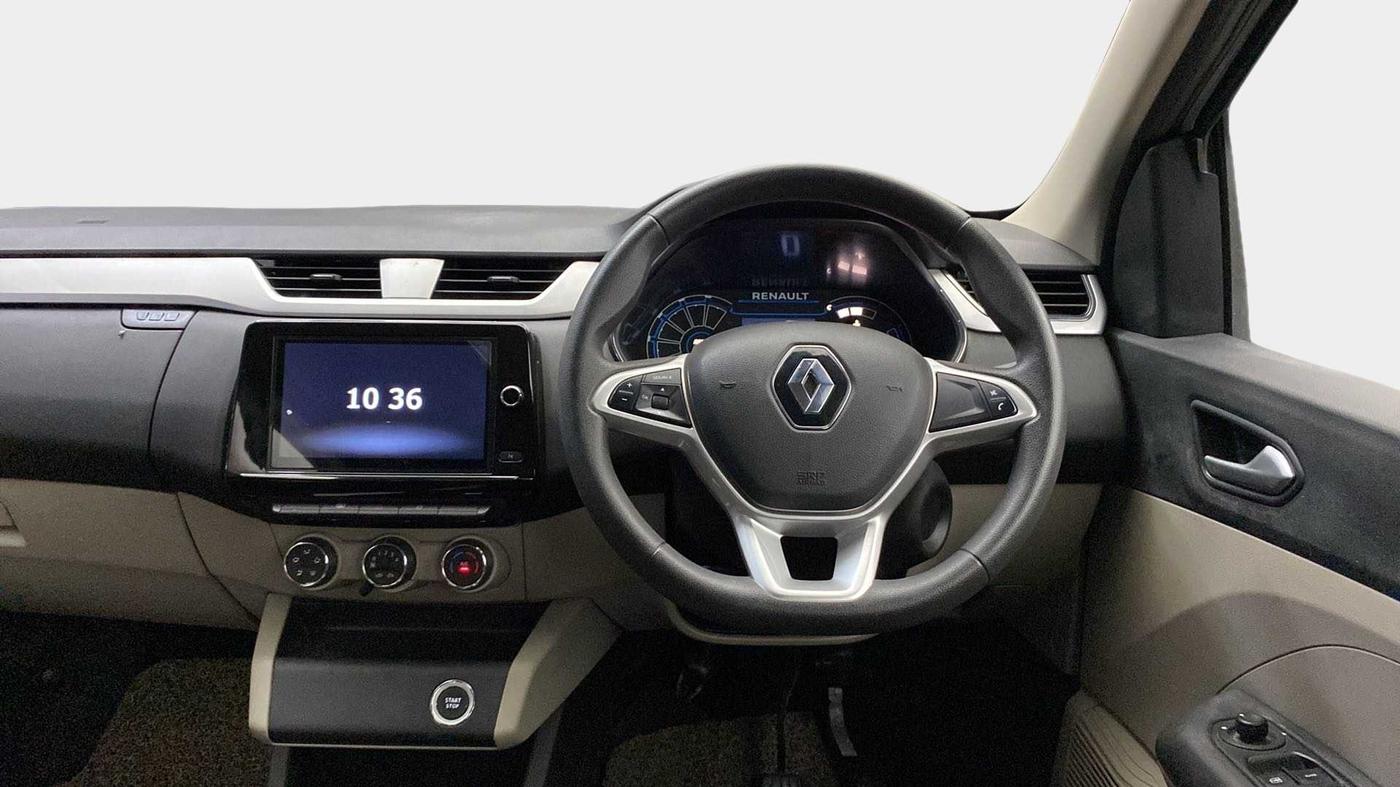 2022 Renault TRIBER RXZ AMT, Petrol, Automatic, 8,954 km, Steering Wheel Close Up