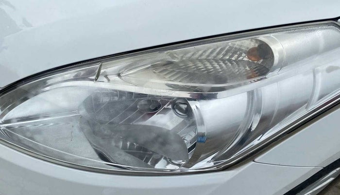 2013 Maruti Ertiga VXI, Petrol, Manual, 48,684 km, Left headlight - Minor scratches