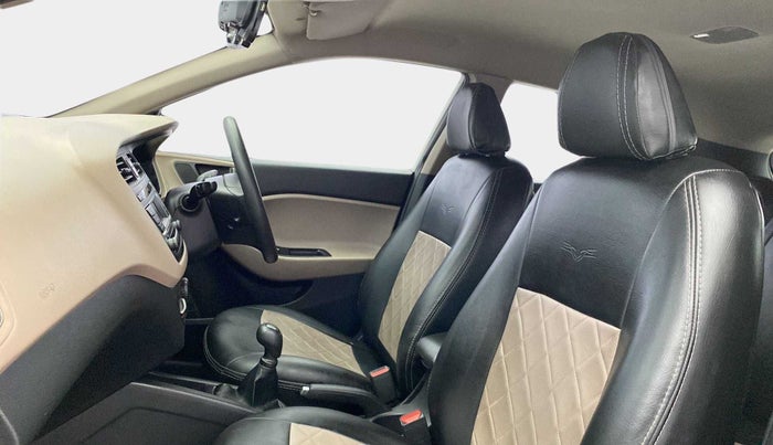 2016 Hyundai Elite i20 MAGNA 1.2, Petrol, Manual, 88,671 km, Right Side Front Door Cabin