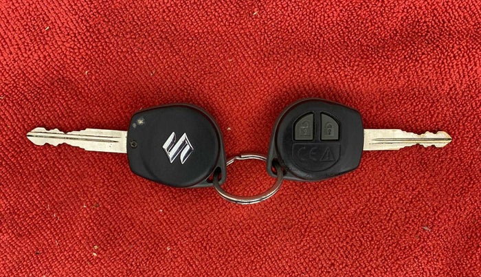 2019 Maruti Baleno DELTA PETROL 1.2, Petrol, Manual, 74,173 km, Key Close Up