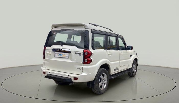 2020 Mahindra Scorpio S11 2WD, Diesel, Manual, 39,418 km, Right Back Diagonal