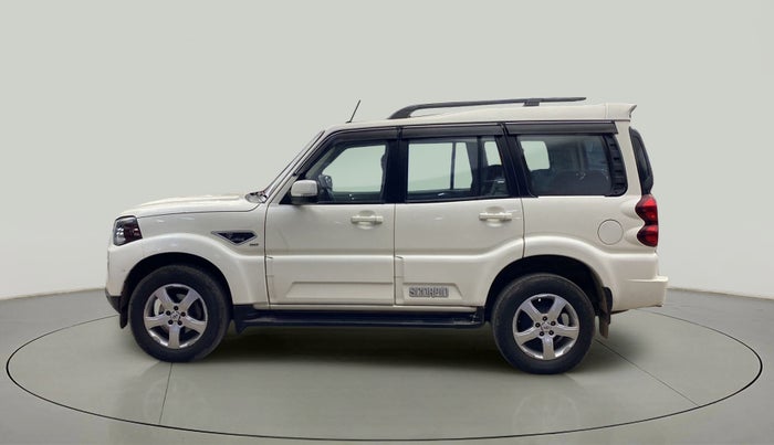 2020 Mahindra Scorpio S11 2WD, Diesel, Manual, 39,418 km, Left Side