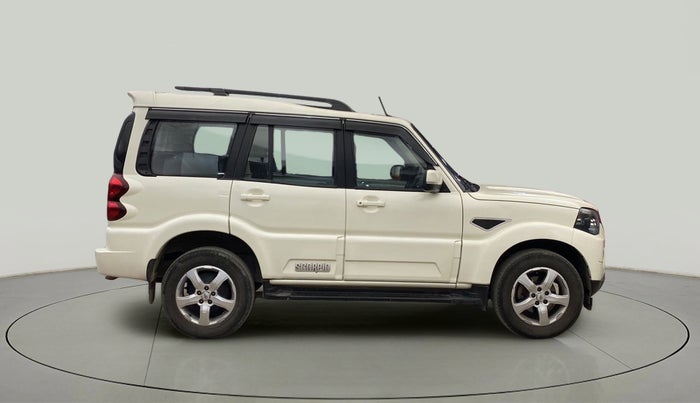 2020 Mahindra Scorpio S11 2WD, Diesel, Manual, 39,418 km, Right Side View