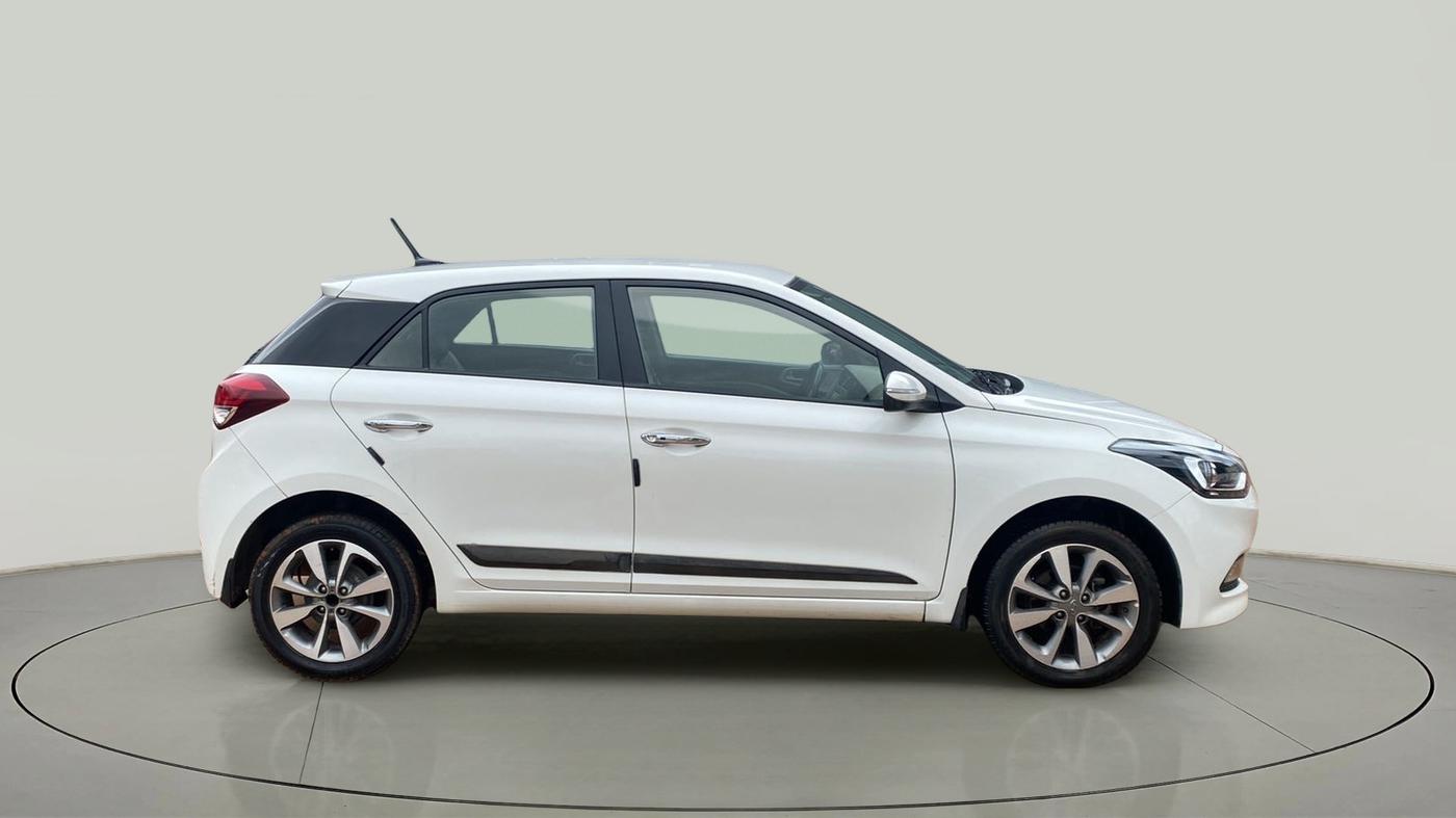 2016 Hyundai Elite i20 ASTA 1.2 (O), Petrol, Manual, 43,478 km, Right Side View