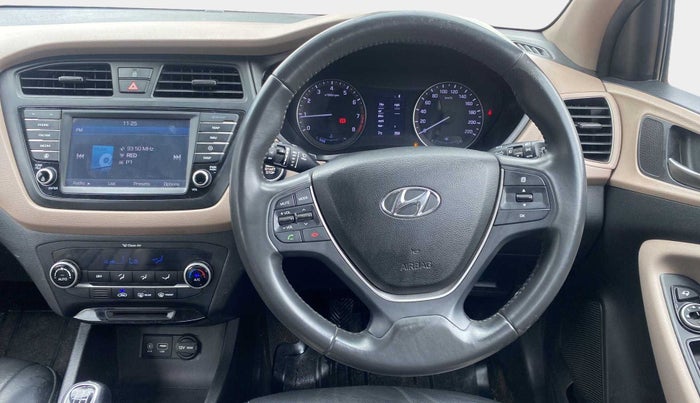 2016 Hyundai Elite i20 ASTA 1.2 (O), Petrol, Manual, 43,478 km, Steering Wheel Close Up