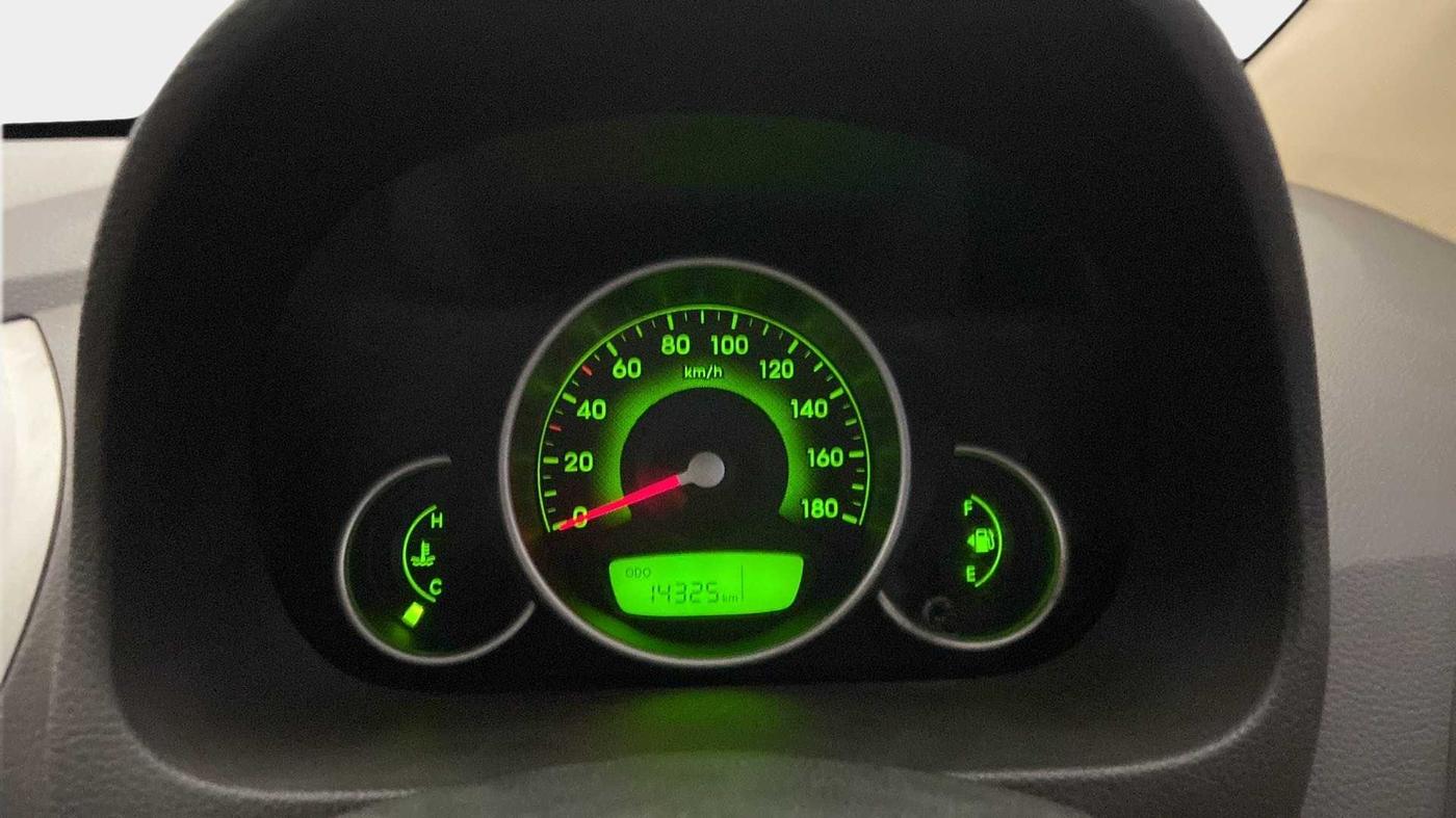 2017 Hyundai Eon MAGNA + AIRBAG, Petrol, Manual, 14,296 km, Odometer Image