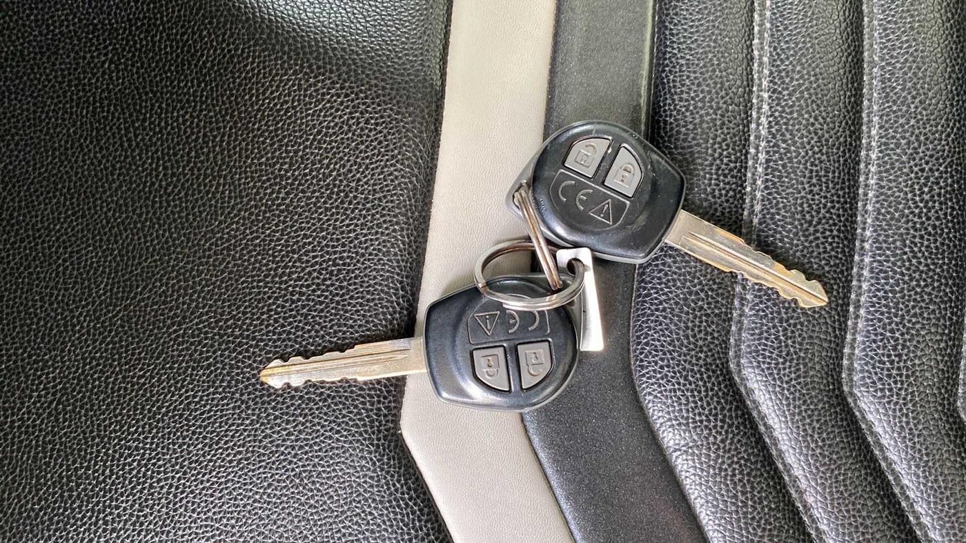 2019 Maruti Vitara Brezza VDI, Diesel, Manual, 55,600 km, Key Close Up