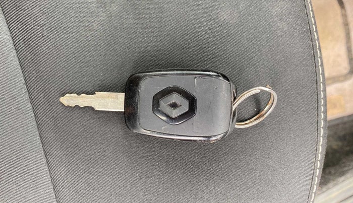2021 Renault Kwid CLIMBER 1.0 AMT (O), Petrol, Automatic, 24,282 km, Key Close Up