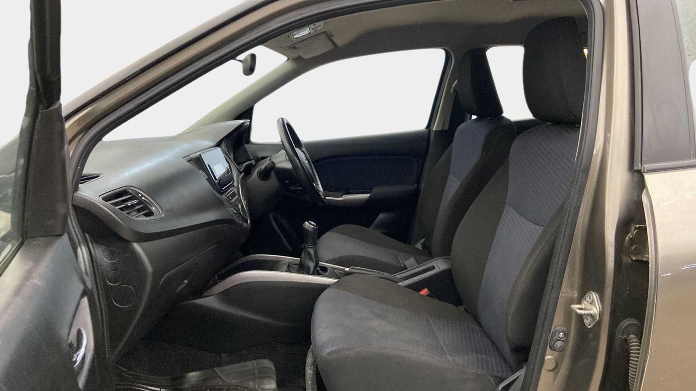 2020 Maruti Baleno DELTA PETROL 1.2, Petrol, Manual, 61,053 km, Right Side Front Door Cabin