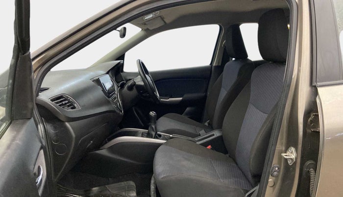 2020 Maruti Baleno DELTA PETROL 1.2, Petrol, Manual, 61,053 km, Right Side Front Door Cabin