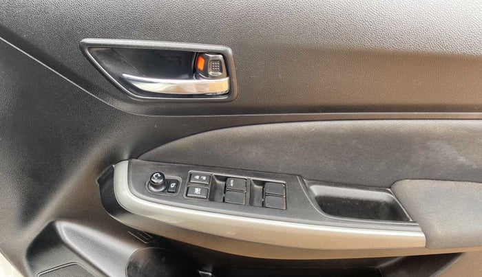 2019 Maruti Swift ZXI AMT, Petrol, Automatic, 34,361 km, Driver Side Door Panels Control