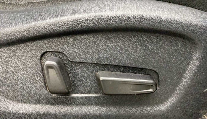 2019 Hyundai Creta SX (O) 1.6 PETROL, Petrol, Manual, 98,097 km, Driver Side Adjustment Panel