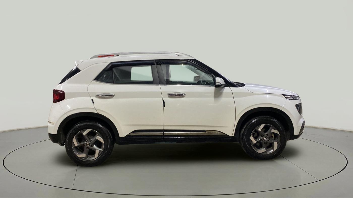 2021 Hyundai VENUE SX 1.0 (O) TURBO, Petrol, Manual, 24,369 km, Right Side View
