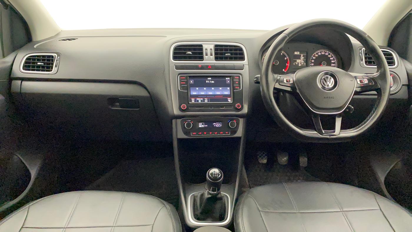 2019 Volkswagen Polo HIGHLINE 1.0L, Petrol, Manual, 65,943 km, Dashboard