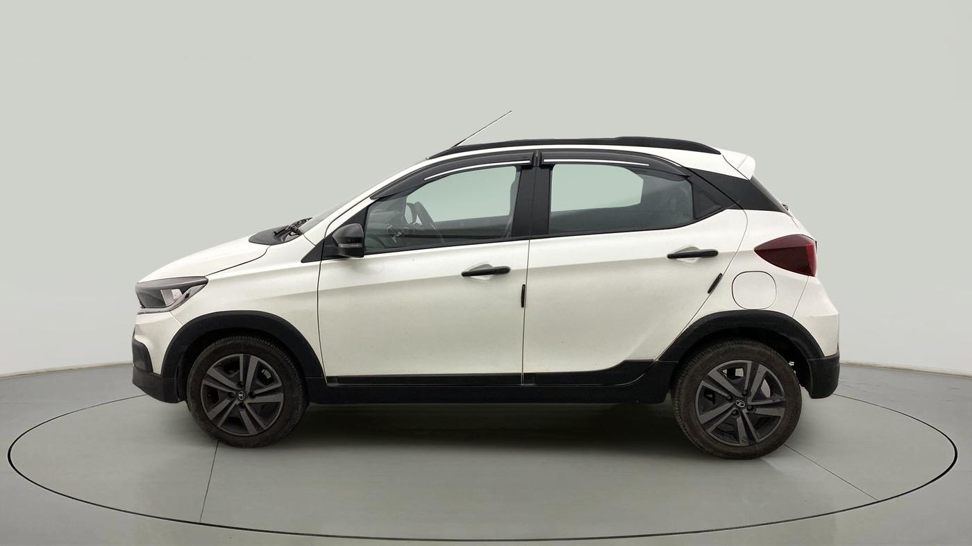 2022 Tata TIAGO NRG XZ AMT, Petrol, Automatic, 16,516 km, Left Side