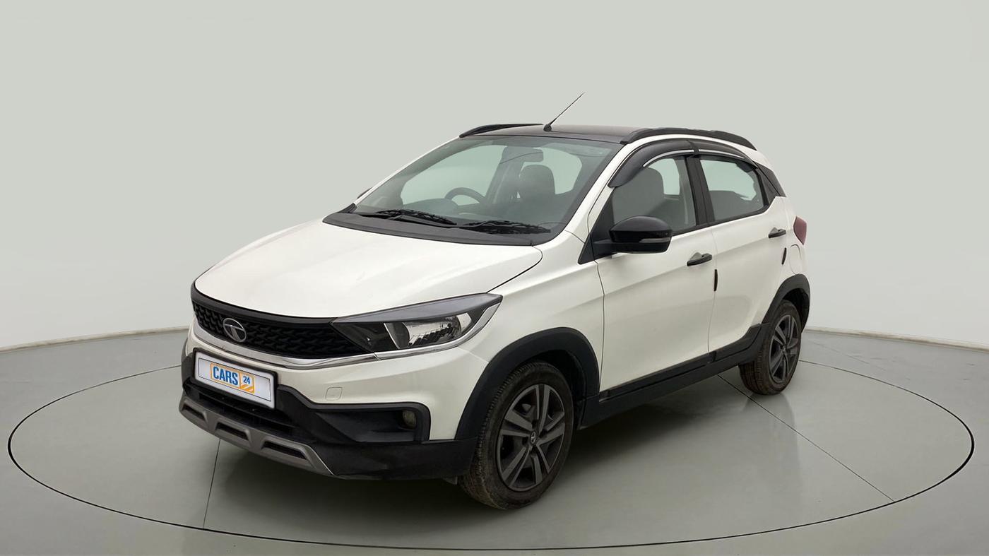 2022 Tata TIAGO NRG XZ AMT, Petrol, Automatic, 16,516 km, Left Front Diagonal