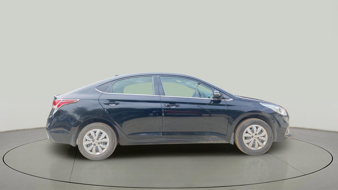 2019 Hyundai Verna 1.4 EX PETROL, Petrol, Manual, 70,775 km, Right Side