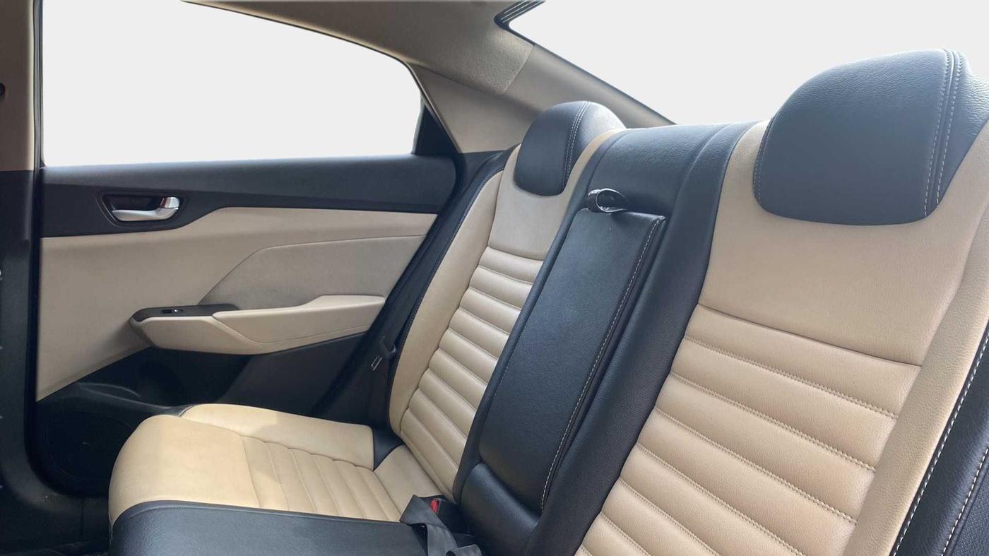 2019 Hyundai Verna 1.4 EX PETROL, Petrol, Manual, 70,775 km, Right Side Rear Door Cabin