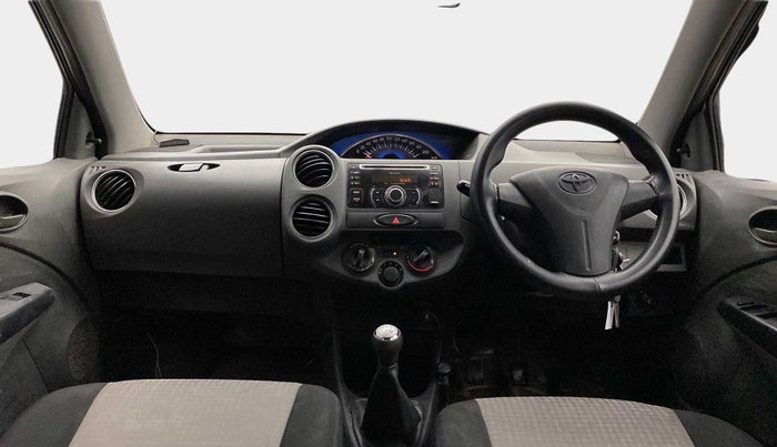 2013 Toyota Etios Liva G, Petrol, Manual, 1,03,571 km, Dashboard