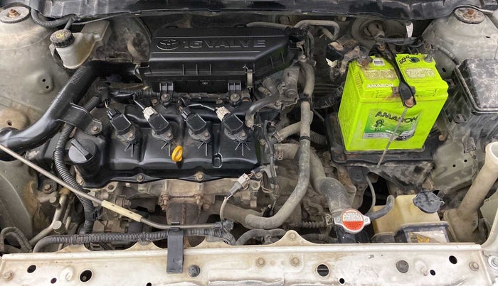 2013 Toyota Etios Liva G, Petrol, Manual, 1,03,571 km, Open Bonet