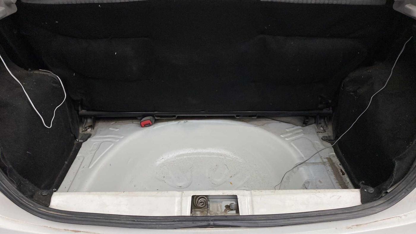 2013 Toyota Etios Liva G, Petrol, Manual, 1,03,571 km, Boot Inside