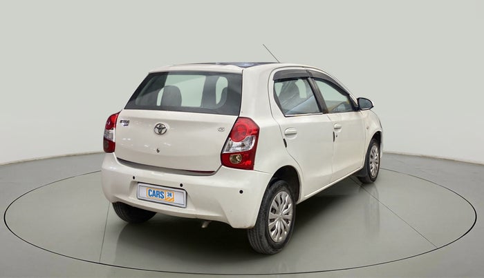 2013 Toyota Etios Liva G, Petrol, Manual, 1,03,571 km, Right Back Diagonal