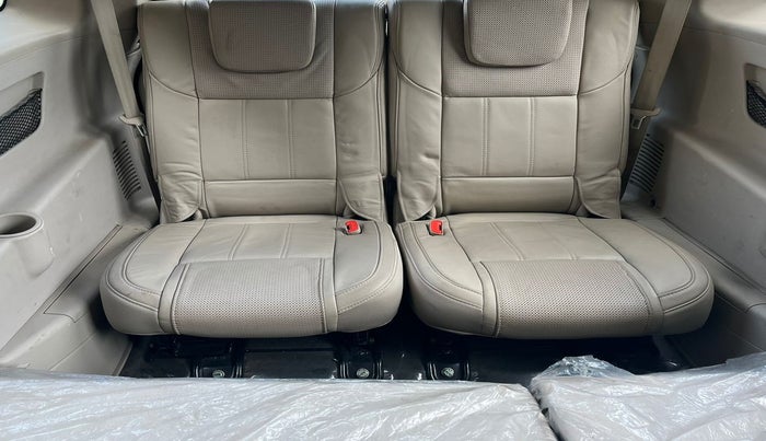 2016 Mahindra XUV500 W8, Diesel, Manual, 47,188 km, Third Seat Row ( optional )