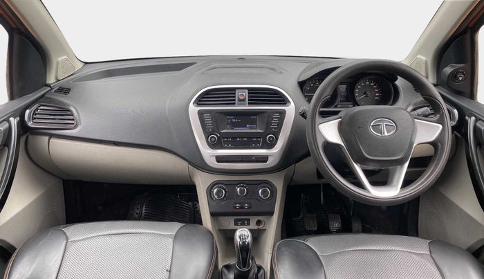 2017 Tata Tiago XT PETROL, Petrol, Manual, 48,272 km, Dashboard