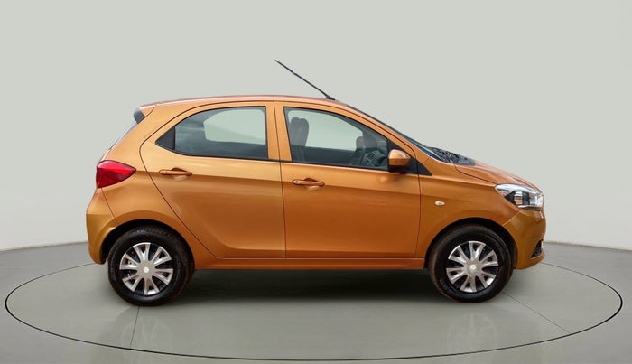 2017 Tata Tiago XT PETROL, Petrol, Manual, 48,272 km, Right Side View