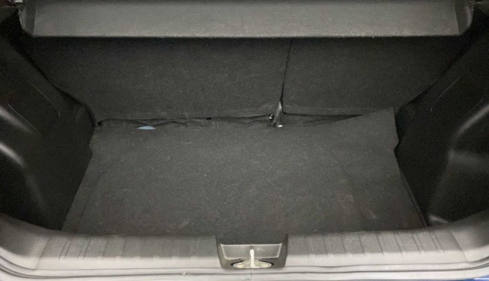 2021 Maruti Baleno DELTA PETROL 1.2, Petrol, Manual, 7,386 km, Boot Inside