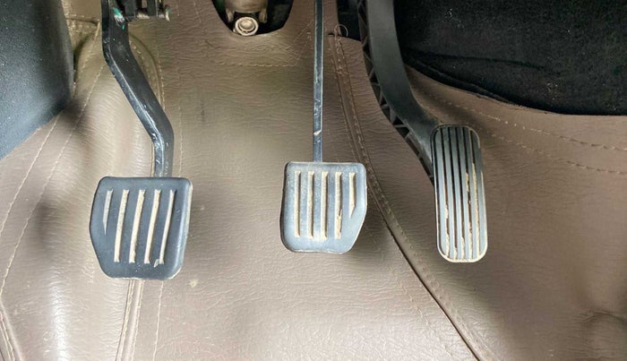 2020 Tata Harrier XT PLUS 2.0L KRYOTEC, Diesel, Manual, 65,375 km, Pedals