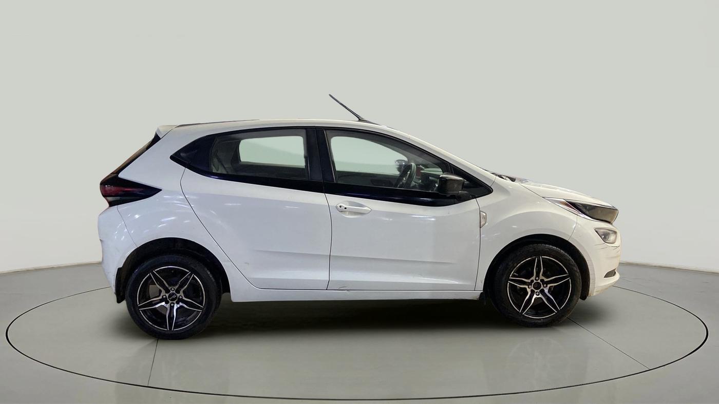 2020 Tata ALTROZ XT PETROL, Petrol, Manual, 35,032 km, Right Side View
