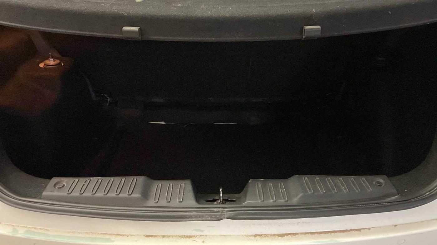 2020 Tata ALTROZ XT PETROL, Petrol, Manual, 35,032 km, Boot Inside