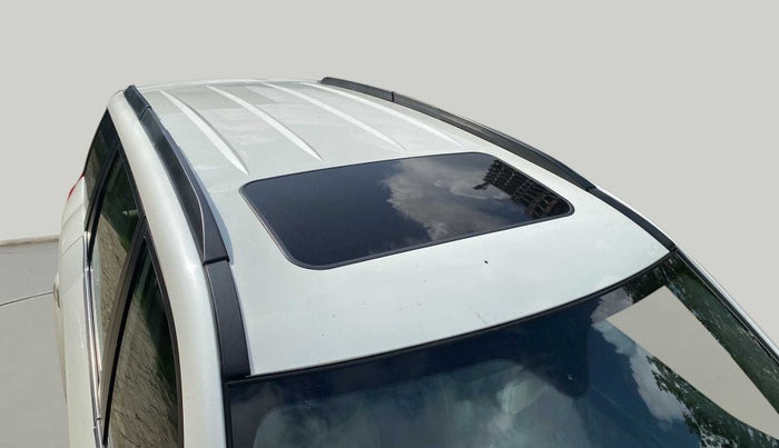 2017 Mahindra XUV500 W10, Diesel, Manual, 86,446 km, Roof