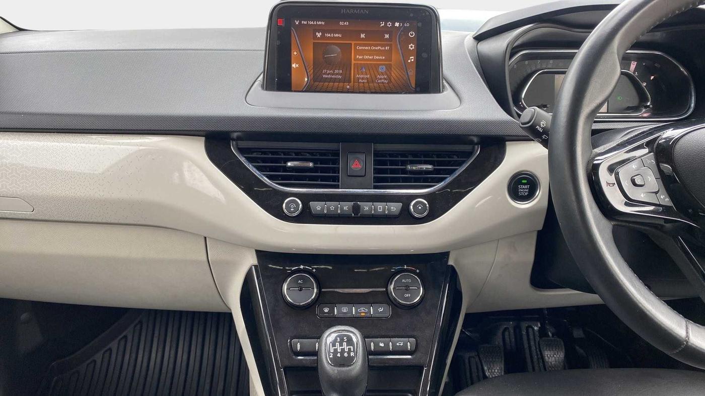 2020 Tata NEXON XZ PLUS DIESEL SUNROOF, Diesel, Manual, 52,471 km, Air Conditioner