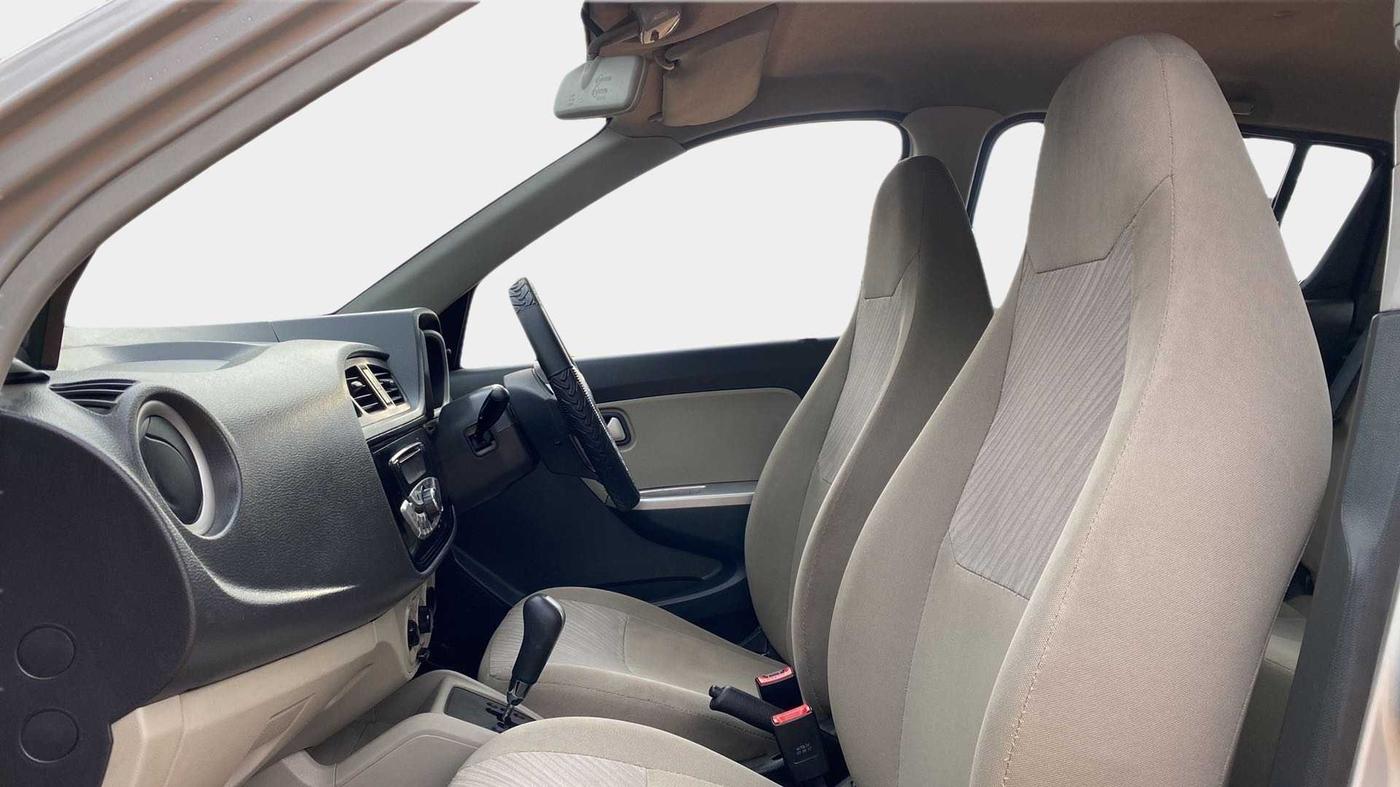 2017 Maruti Alto K10 VXI (O) AMT, Petrol, Automatic, 32,979 km, Right Side Front Door Cabin