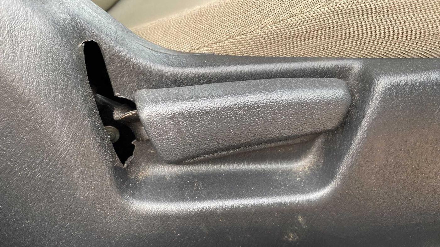 2017 Maruti Alto K10 VXI (O) AMT, Petrol, Automatic, 32,979 km, Driver Side Adjustment Panel