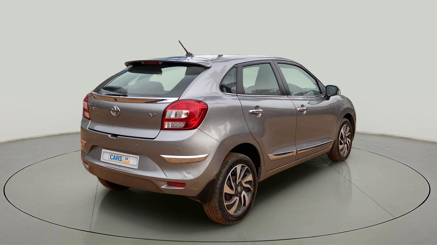 2020 Toyota Glanza V, Petrol, Manual, 98,650 km, Right Back Diagonal