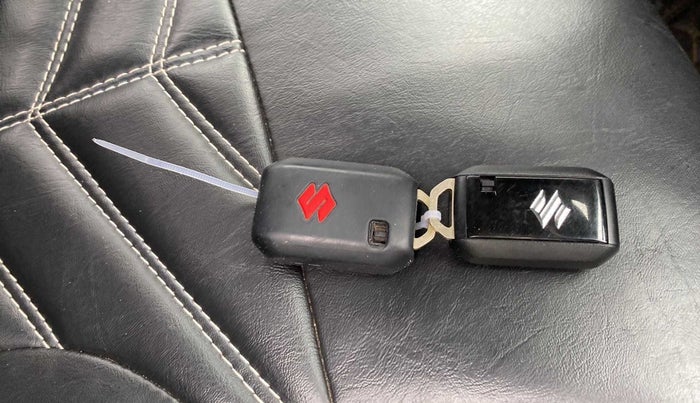 2021 Maruti XL6 ZETA MT, Petrol, Manual, 14,601 km, Key Close Up