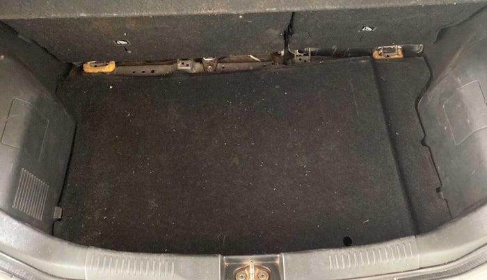 2018 Maruti IGNIS DELTA 1.2, Petrol, Manual, 34,558 km, Boot Inside