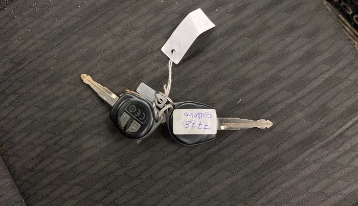 2016 Maruti Baleno DELTA CVT PETROL 1.2, Petrol, Automatic, 56,468 km, Key Close Up