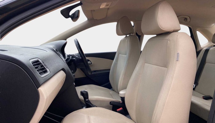 2018 Volkswagen Vento HIGHLINE PETROL AT, Petrol, Automatic, 54,621 km, Right Side Front Door Cabin