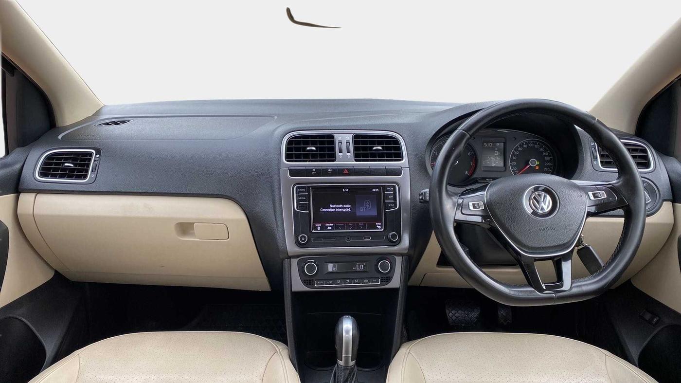 2018 Volkswagen Vento HIGHLINE PETROL AT, Petrol, Automatic, 54,621 km, Dashboard