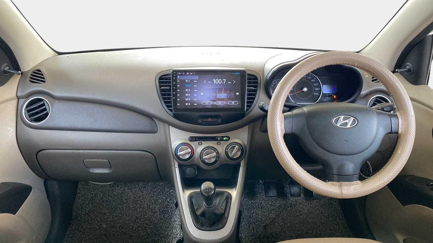 2016 Hyundai i10 MAGNA 1.1, Petrol, Manual, 55,631 km, Dashboard