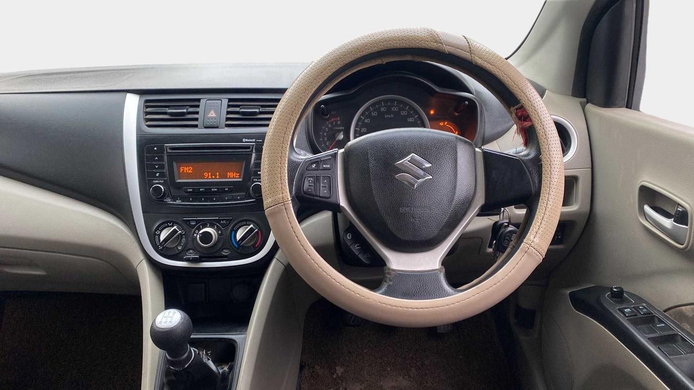 2015 Maruti Celerio ZXI, Petrol, Manual, 92,353 km, Steering Wheel Close Up