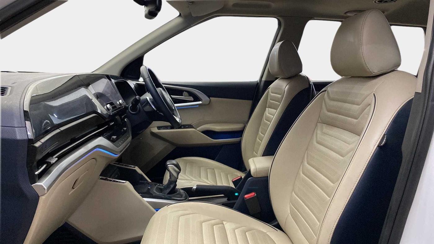 2022 KIA CARENS LUXURY PLUS 1.5 DIESEL AT 7 STR, Diesel, Automatic, 34,969 km, Right Side Front Door Cabin