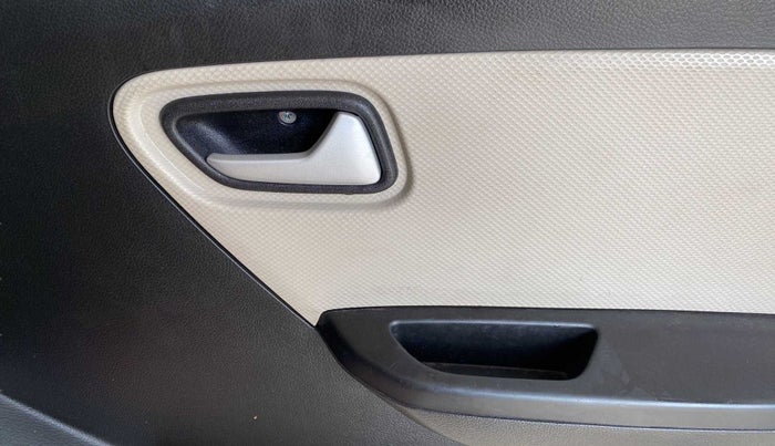 2021 Maruti Alto VXI, Petrol, Manual, 4,075 km, Driver Side Door Panels Control