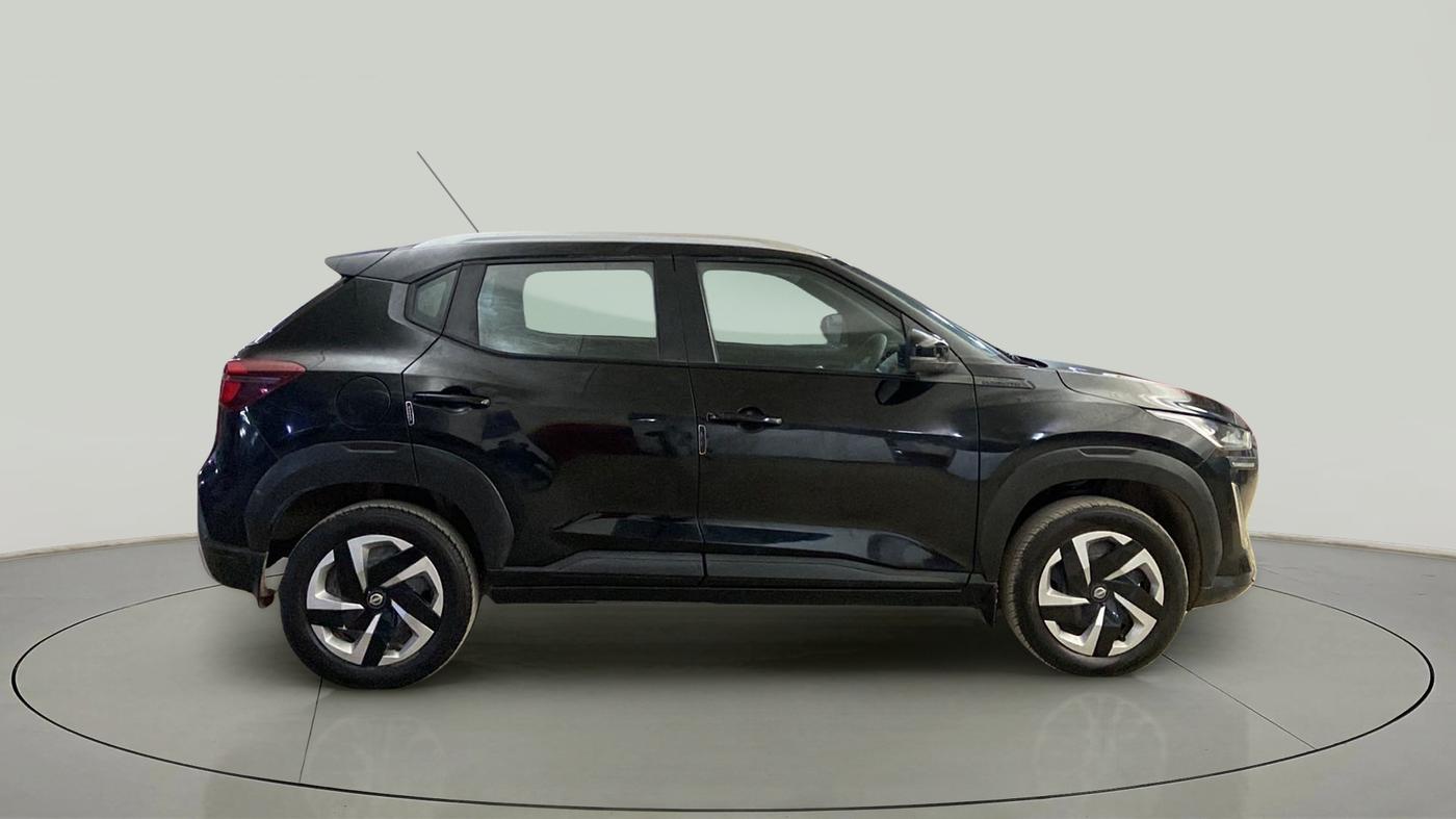 2022 Nissan MAGNITE XL, Petrol, Manual, 19,011 km, Right Side View