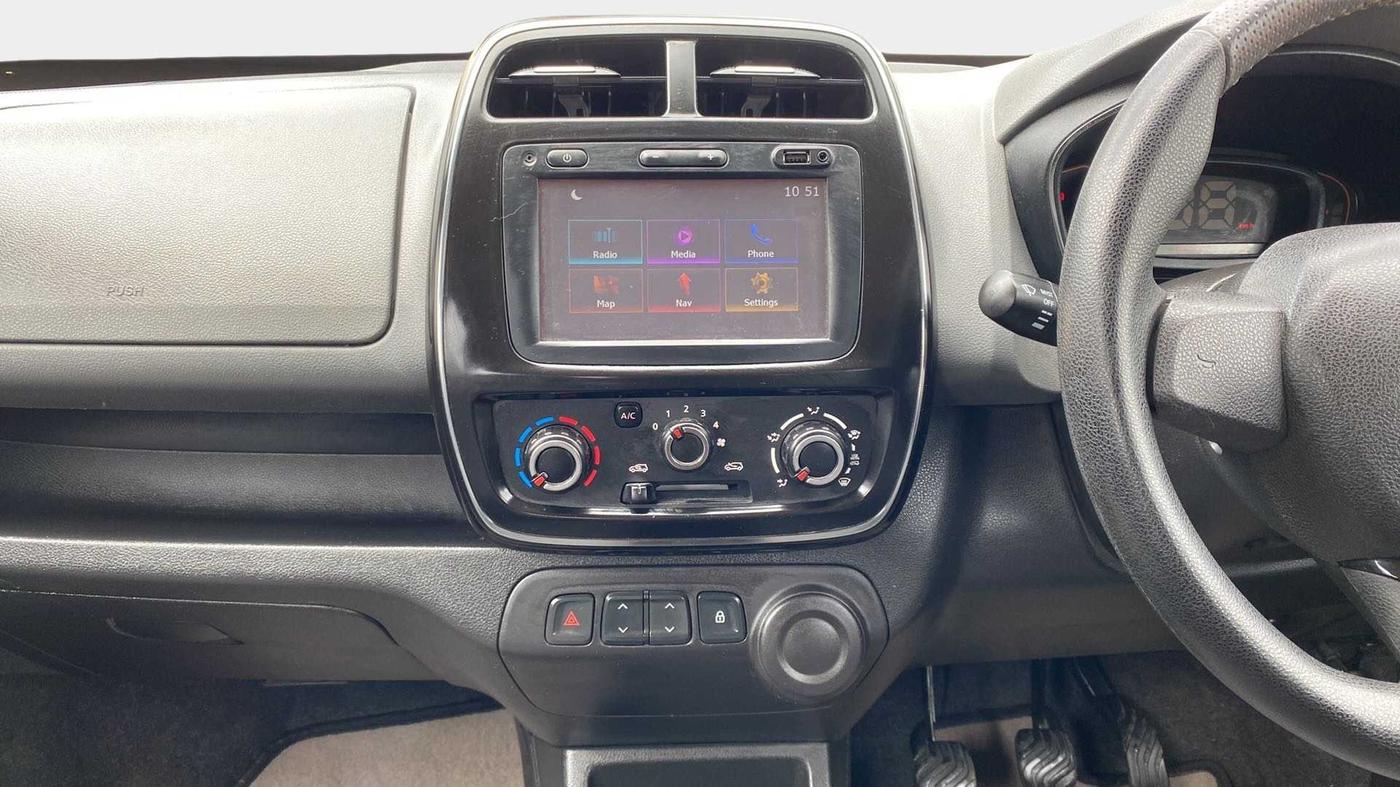 2017 Renault Kwid RXT 1.0 (O), Petrol, Manual, 12,883 km, Air Conditioner