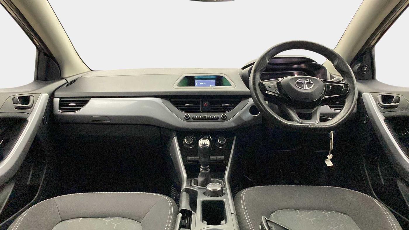 2021 Tata NEXON XM SUNROOF PETROL, Petrol, Manual, 46,114 km, Dashboard